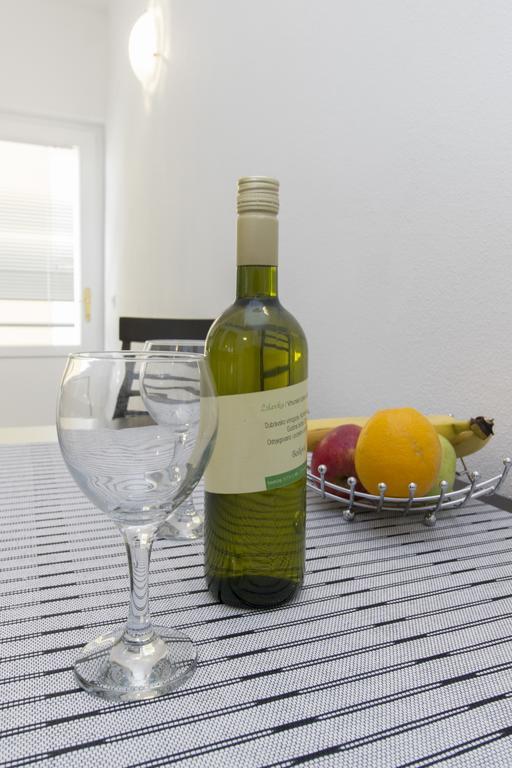 Apartments Zoran Pirovac Εξωτερικό φωτογραφία